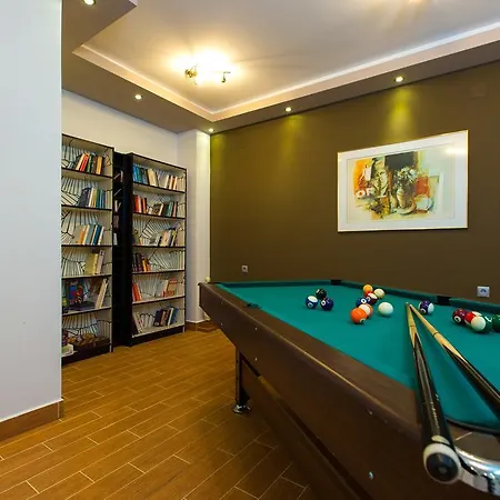 Sia Villa Adelianósz Kámbosz