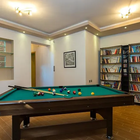 Sia Villa